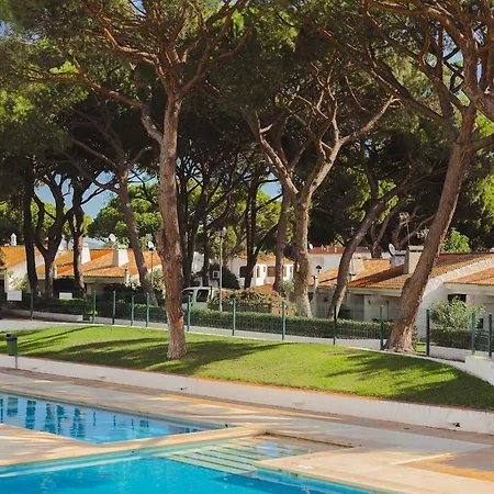 Homes Coastal Pearl With 2 Pools Near To Falesia Албуфейра